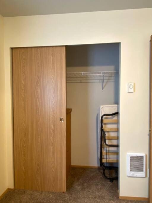 Walk To Downtown Leavenworth * Sleeps 6 + Pets * Ground Level Gem! Apartment ภายนอก รูปภาพ